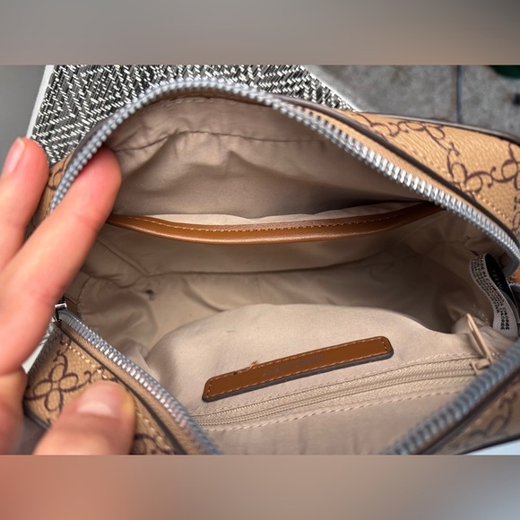 Nine West Brown Bag - Picture 6 of 6